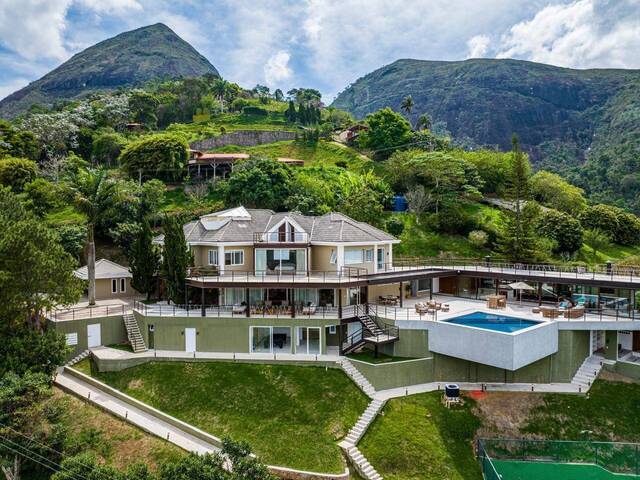 Casa para Venda em Petrópolis - 4